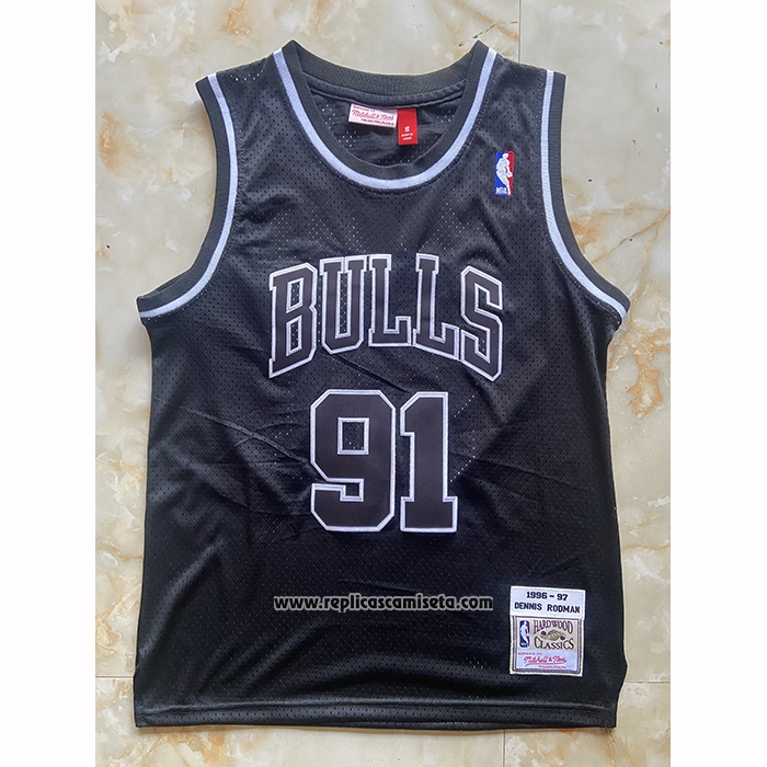 Camiseta Chicago Bulls Dennis Rodman NO 91 Mitchell & Ness 1996-97 Negro1